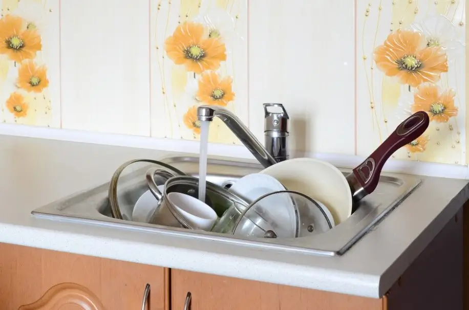 Featured image: Kitchen Sinks